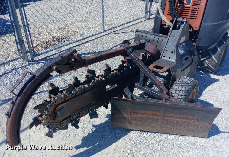 image for item DH1407 2008 Ditch Witch Zahn R300 trencher