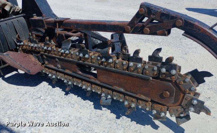 image for item DH1407 2008 Ditch Witch Zahn R300 trencher