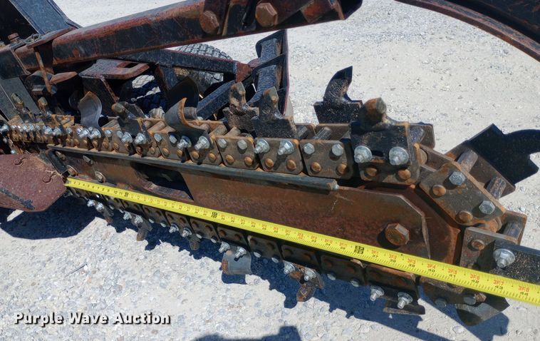 image for item DH1407 2008 Ditch Witch Zahn R300 trencher