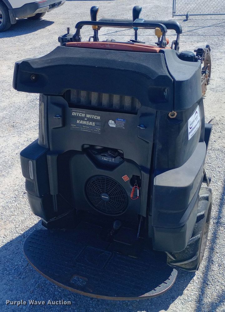 image for item DH1407 2008 Ditch Witch Zahn R300 trencher