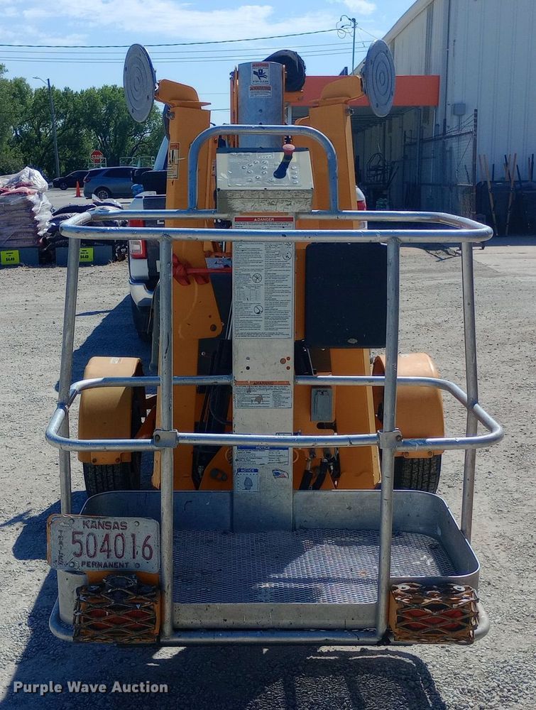 image for item DH1408 2015 Bil-Jax 3522A boom lift