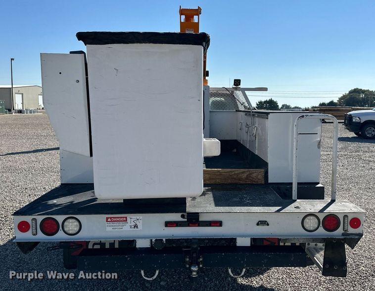 image for item DL0478 2017 Ford F550 Super Duty XL bucket truck