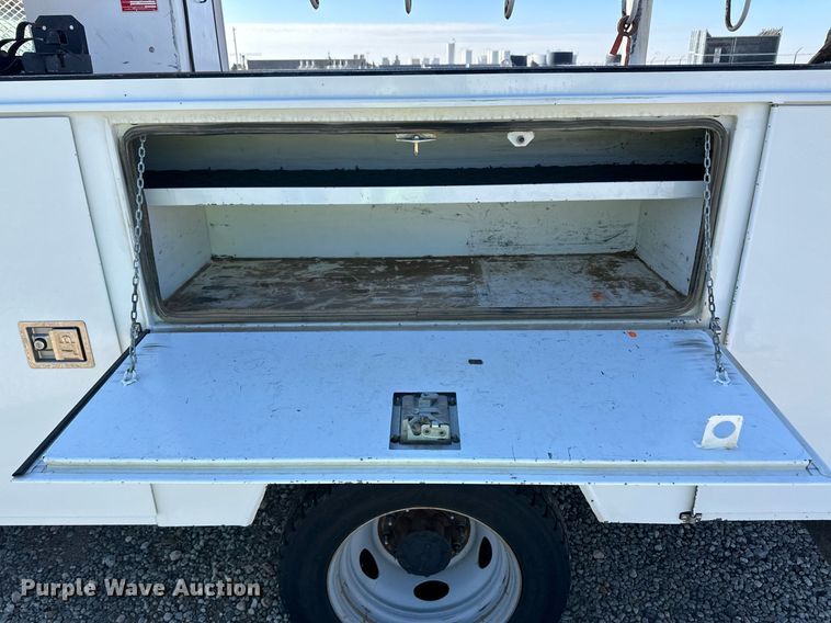 image for item DL0478 2017 Ford F550 Super Duty XL bucket truck