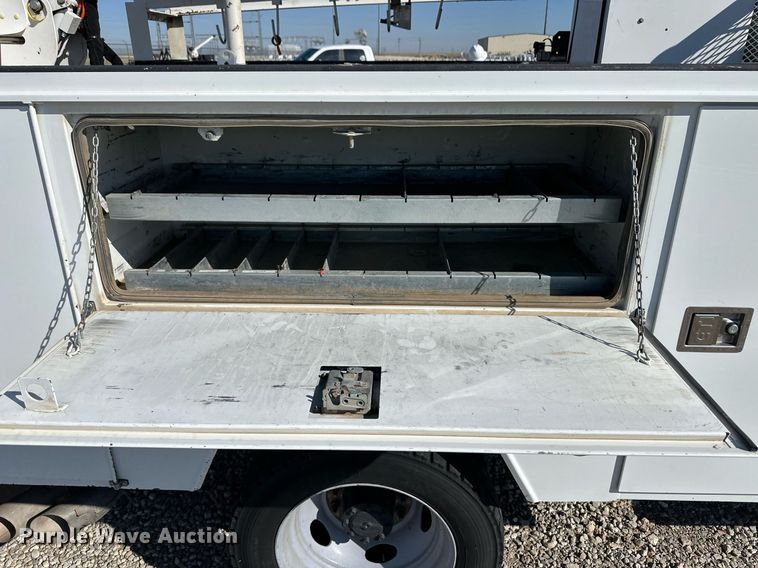 image for item DL0478 2017 Ford F550 Super Duty XL bucket truck