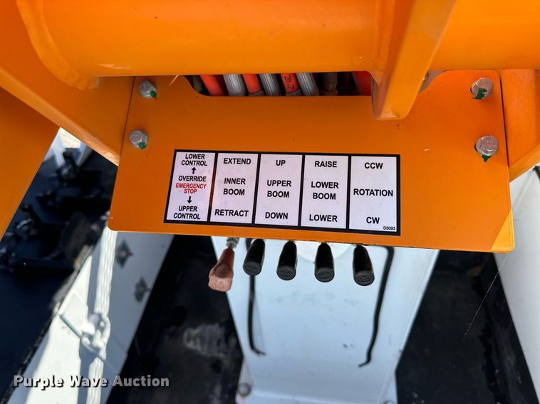 image for item DL0478 2017 Ford F550 Super Duty XL bucket truck