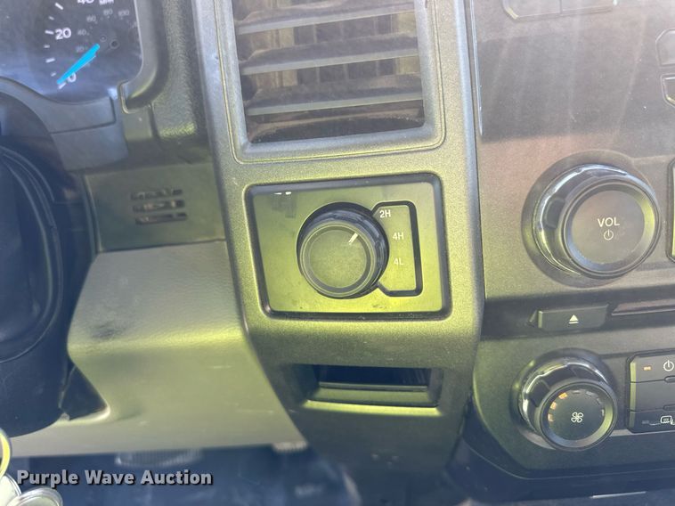 image for item DL0478 2017 Ford F550 Super Duty XL bucket truck