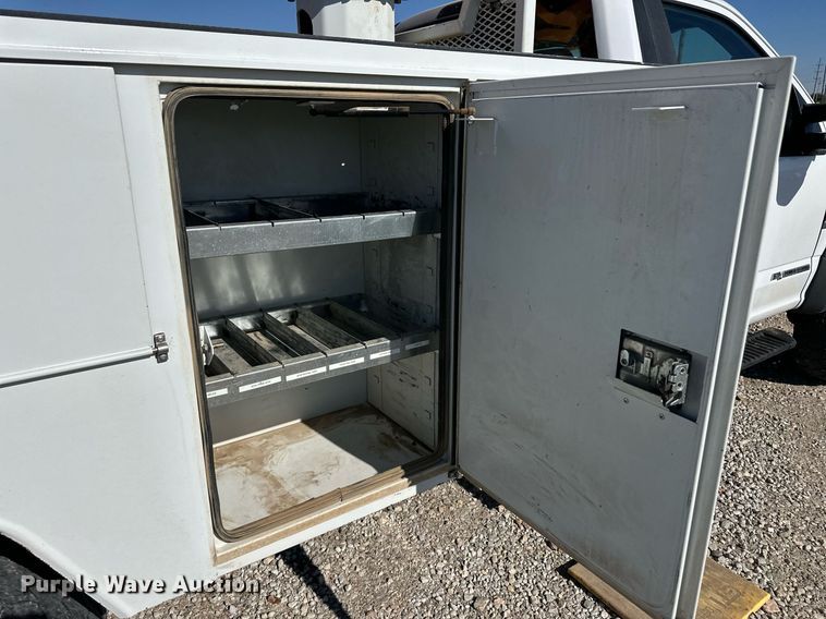 image for item DL0480 2019 Ford F550 Super Duty XL bucket truck