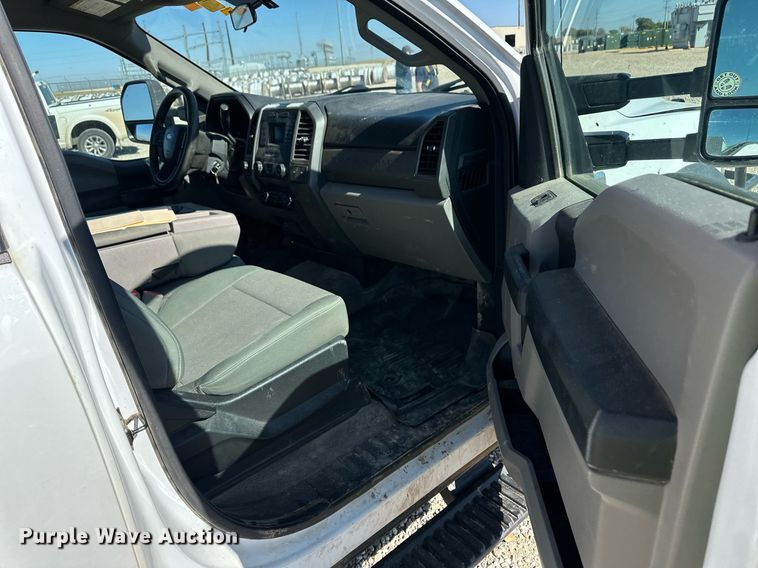 image for item DL0480 2019 Ford F550 Super Duty XL bucket truck