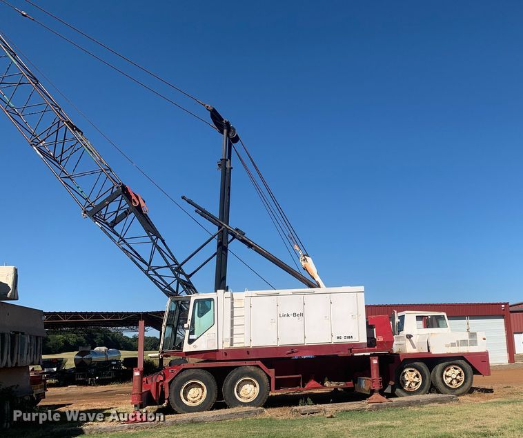 image for item DM1800 1982 FMC Link-Belt HC-218A crane