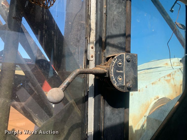 image for item DM1800 1982 FMC Link-Belt HC-218A crane