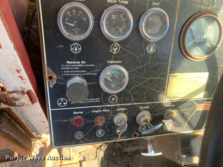 image for item DM1800 1982 FMC Link-Belt HC-218A crane