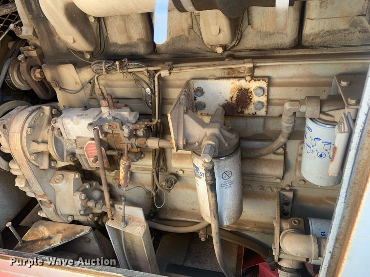 image for item DM1800 1982 FMC Link-Belt HC-218A crane