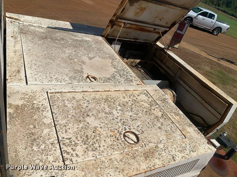 image for item DM1800 1982 FMC Link-Belt HC-218A crane