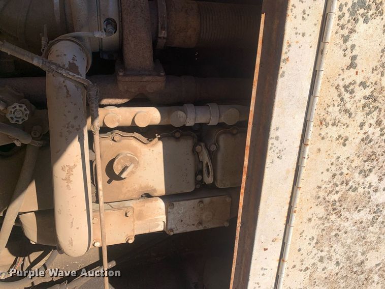 image for item DM1800 1982 FMC Link-Belt HC-218A crane