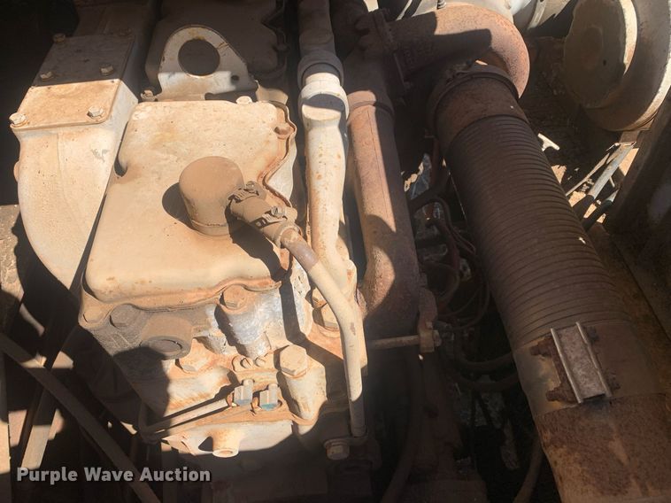 image for item DM1800 1982 FMC Link-Belt HC-218A crane