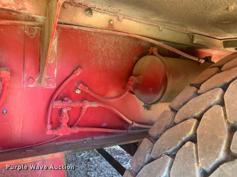 image for item DM1800 1982 FMC Link-Belt HC-218A crane