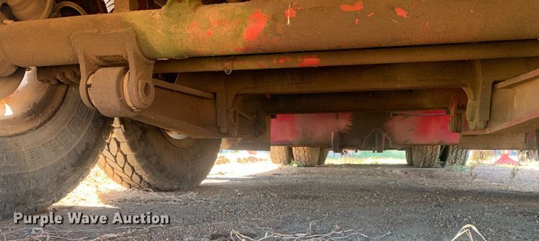 image for item DM1800 1982 FMC Link-Belt HC-218A crane