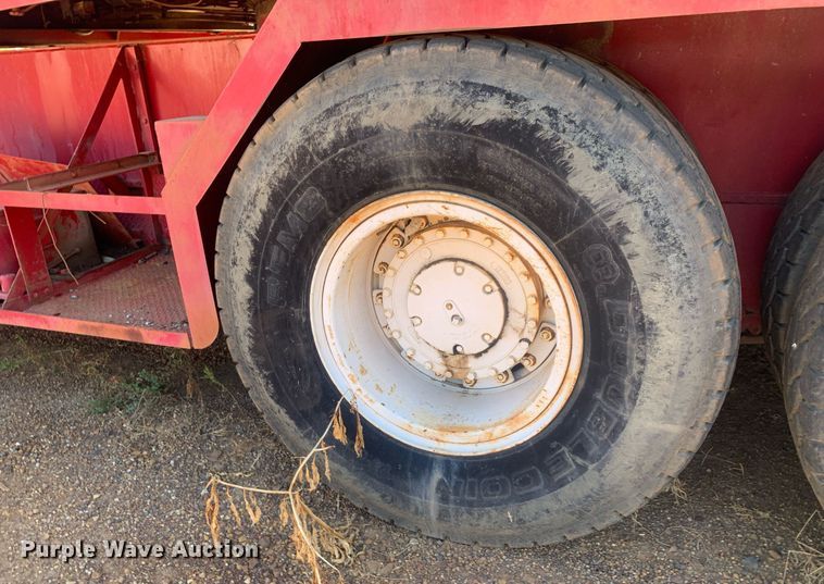 image for item DM1800 1982 FMC Link-Belt HC-218A crane