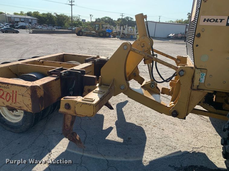 image for item DM1804 2002 Caterpillar 140H motor grader