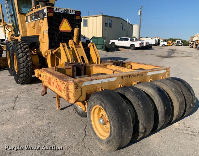 image for item DM1804 2002 Caterpillar 140H motor grader