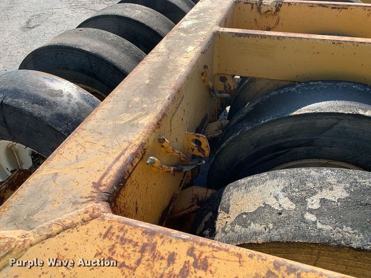 image for item DM1804 2002 Caterpillar 140H motor grader