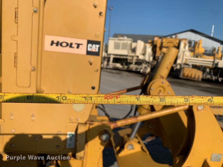 image for item DM1804 2002 Caterpillar 140H motor grader