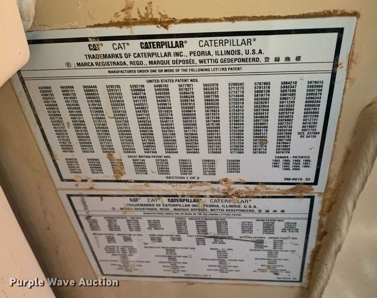 image for item DM1804 2002 Caterpillar 140H motor grader