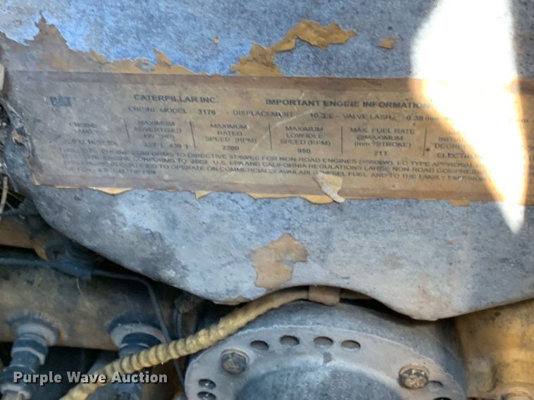 image for item DM1804 2002 Caterpillar 140H motor grader