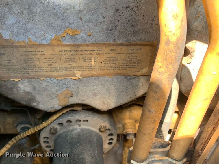 image for item DM1804 2002 Caterpillar 140H motor grader