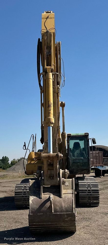 image for item DN0735 2005 Caterpillar  330CL excavator