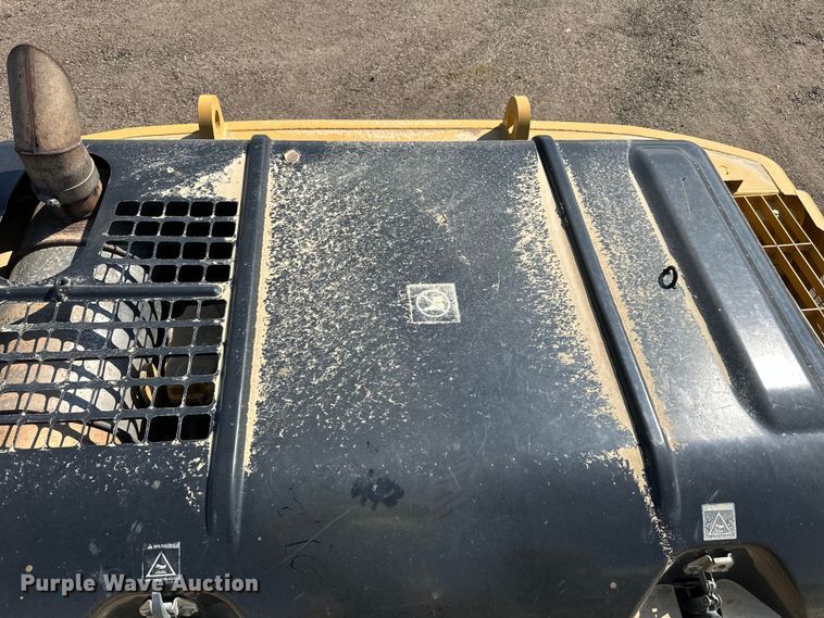image for item DN0735 2005 Caterpillar  330CL excavator