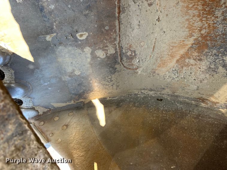 image for item DN0735 2005 Caterpillar  330CL excavator