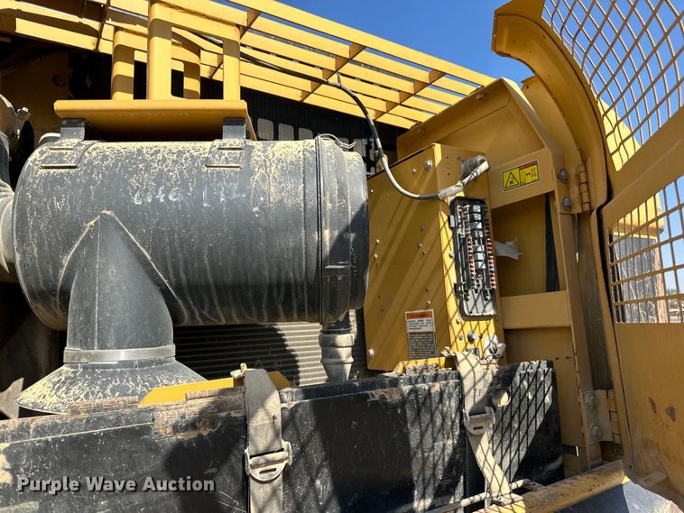 image for item DN0735 2005 Caterpillar  330CL excavator