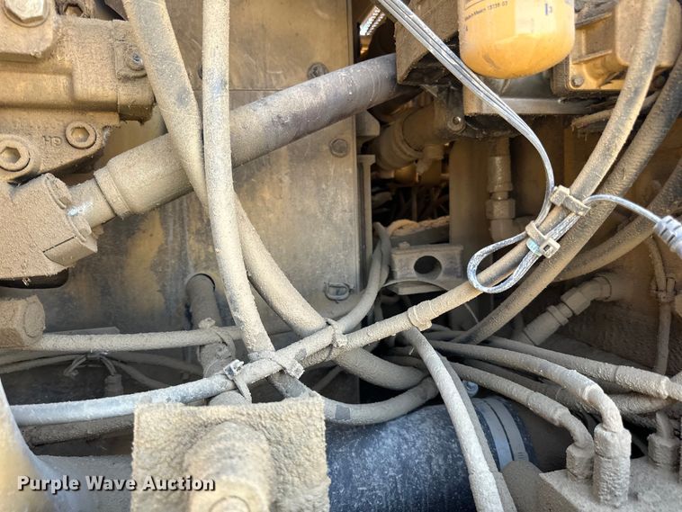 image for item DN0735 2005 Caterpillar  330CL excavator