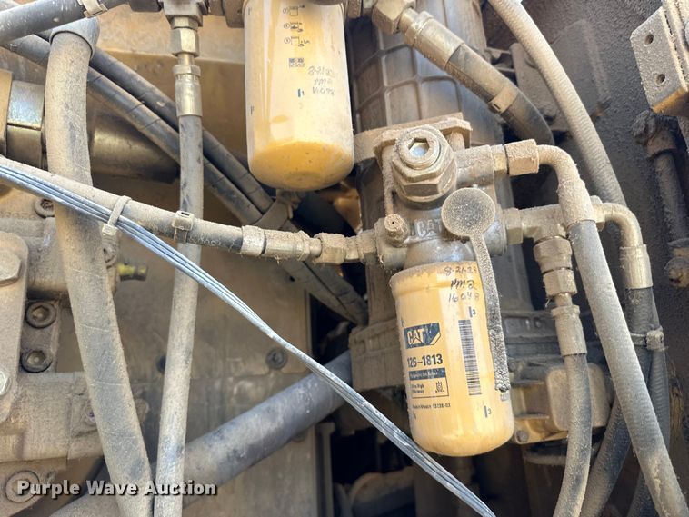 image for item DN0735 2005 Caterpillar  330CL excavator