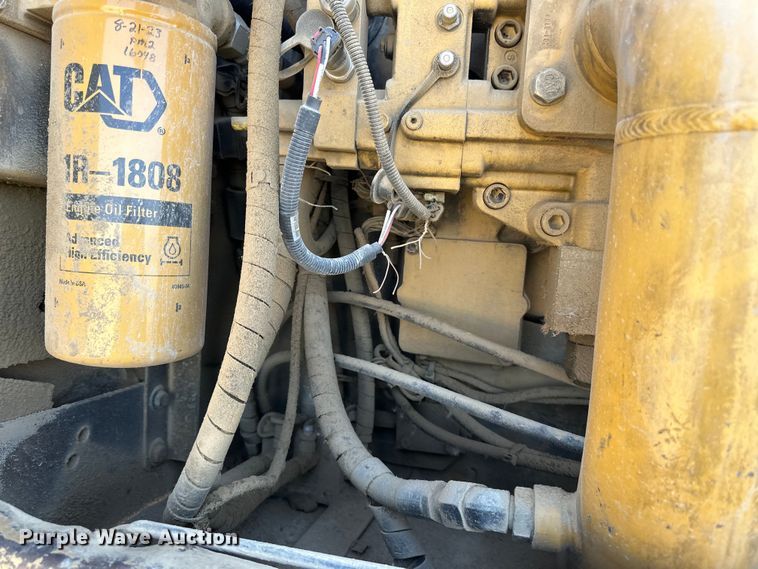 image for item DN0735 2005 Caterpillar  330CL excavator