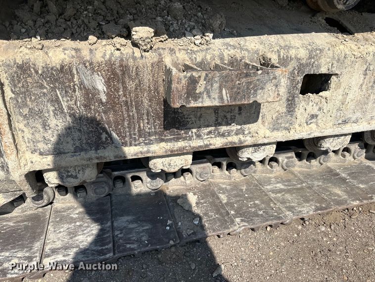 image for item DN0735 2005 Caterpillar  330CL excavator