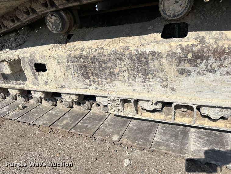 image for item DN0735 2005 Caterpillar  330CL excavator