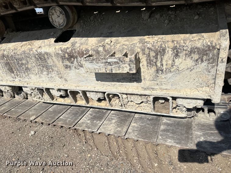 image for item DN0735 2005 Caterpillar  330CL excavator