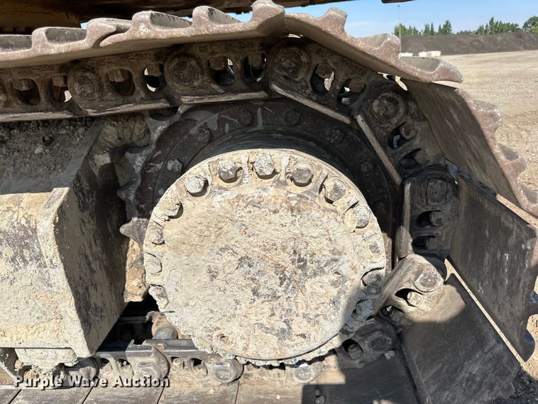 image for item DN0735 2005 Caterpillar  330CL excavator