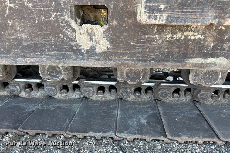 image for item DN0735 2005 Caterpillar  330CL excavator