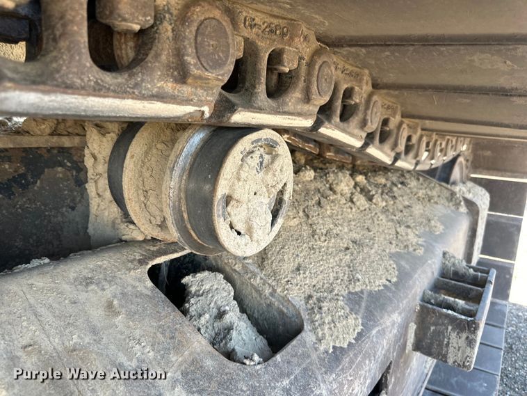 image for item DN0735 2005 Caterpillar  330CL excavator