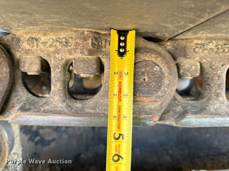 image for item DN0735 2005 Caterpillar  330CL excavator