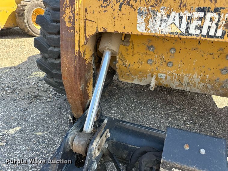 image for item DN0736 2012 Caterpillar  246C skid steer loader