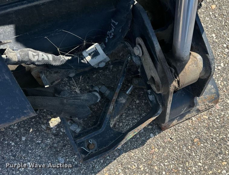 image for item DN0736 2012 Caterpillar  246C skid steer loader