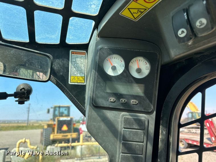 image for item DN0736 2012 Caterpillar  246C skid steer loader