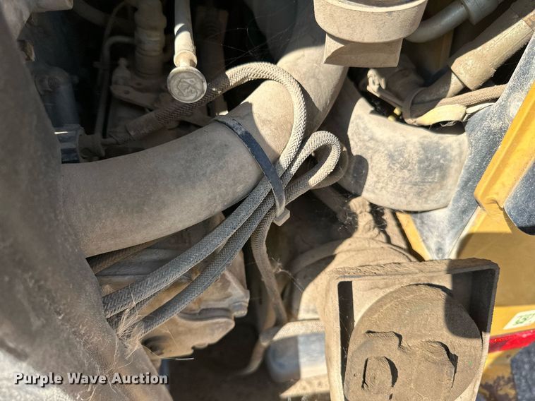 image for item DN0736 2012 Caterpillar  246C skid steer loader