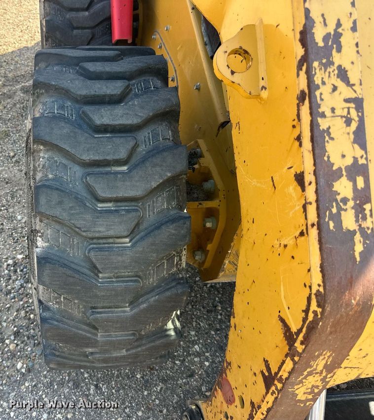 image for item DN0736 2012 Caterpillar  246C skid steer loader