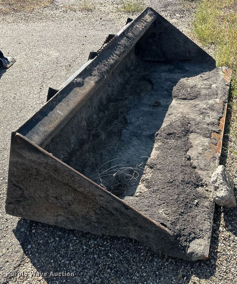 image for item DN0736 2012 Caterpillar  246C skid steer loader