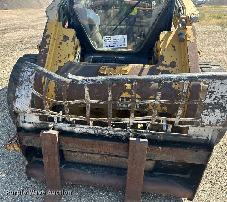 image for item DN0737 2010 Caterpillar  246C skid steer loader